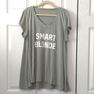 ~SHOW ME YOUR MUMU~ LIGHT GREEN *SMART BLONDE* SHORT SLEEVE SWINGY TUNIC TEE-L